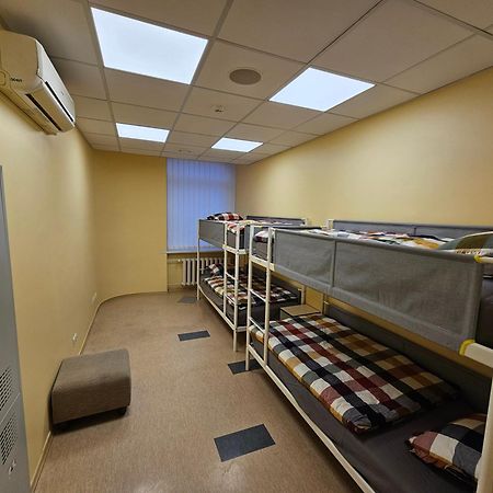 Mr Jo'S Hostel Каунас Экстерьер фото