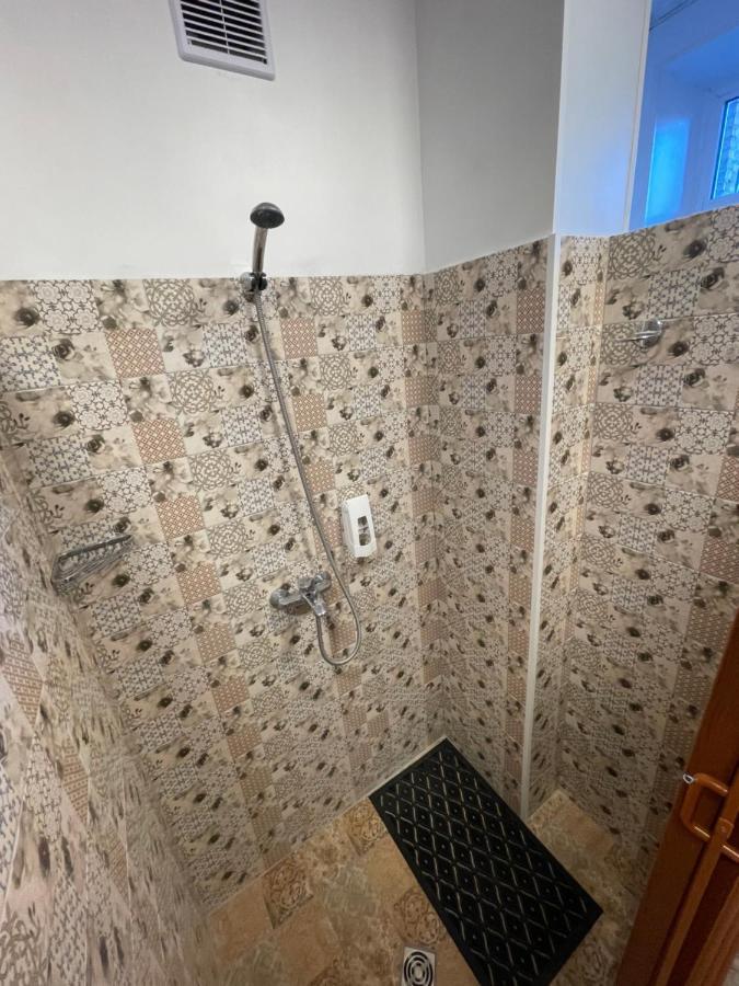 Mr Jo'S Hostel Каунас Экстерьер фото