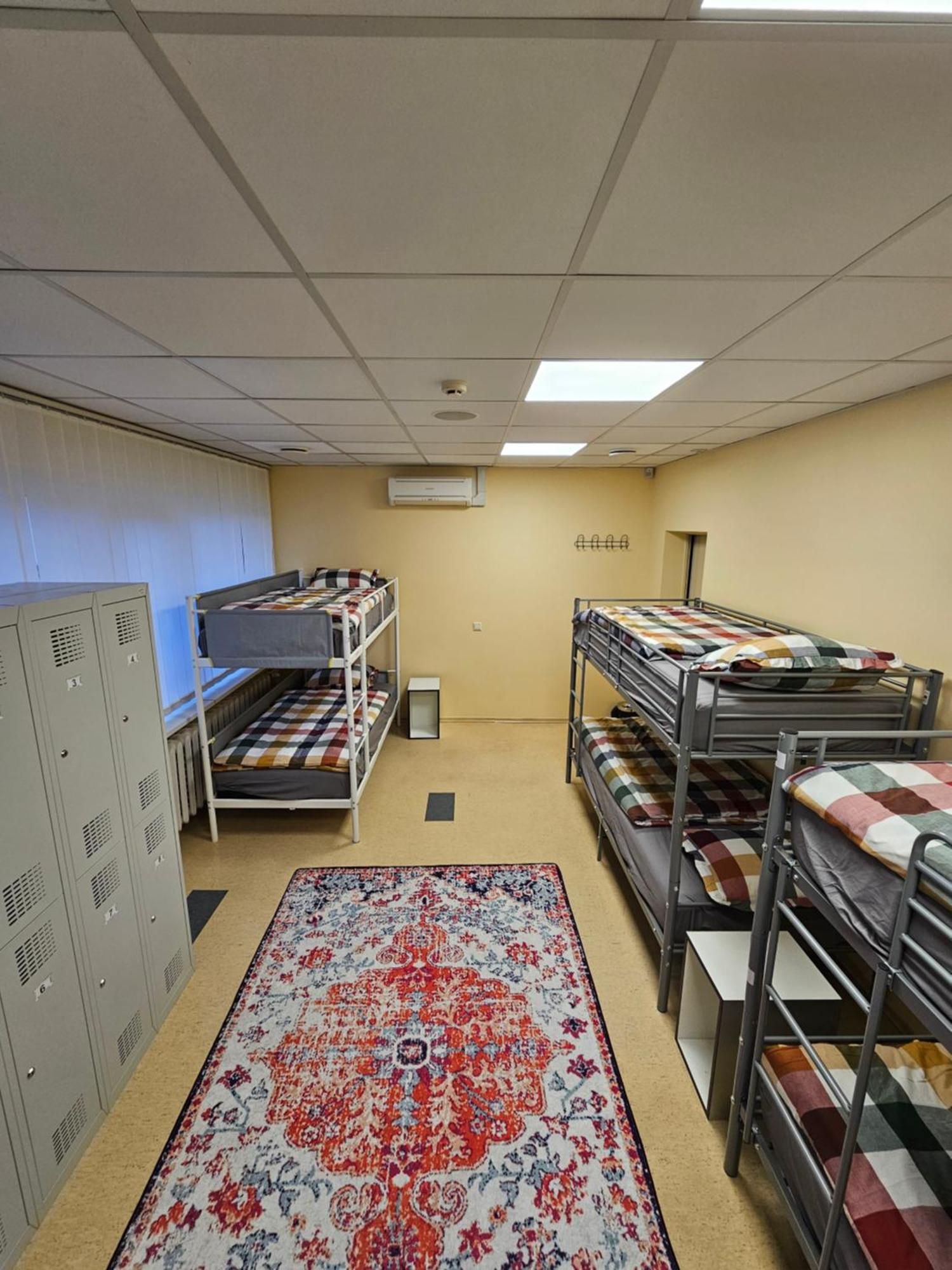 Mr Jo'S Hostel Каунас Экстерьер фото